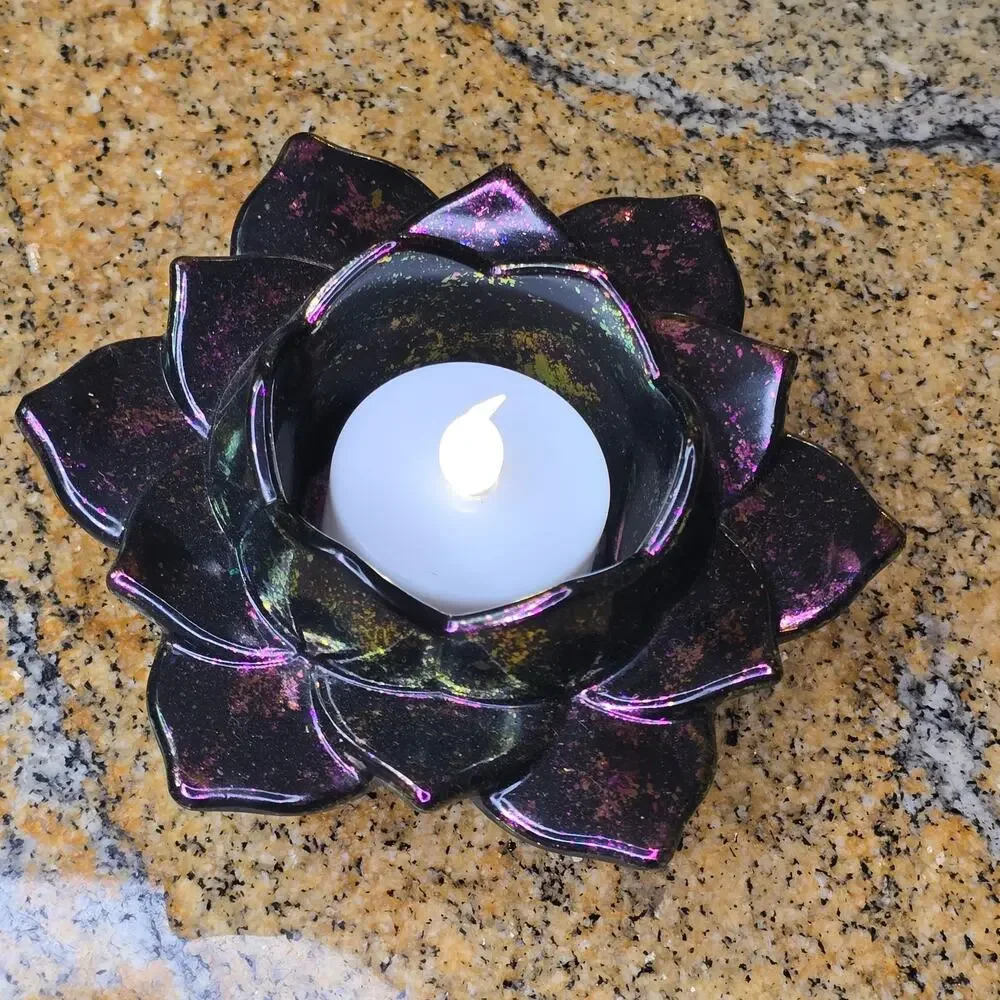 Handcrafted‎ Lotus Flower Fuscia Color shifting 4.5